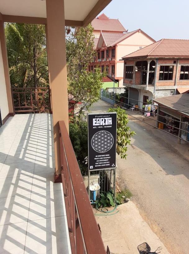 Alisona Hostel Vang Vieng Bagian luar foto